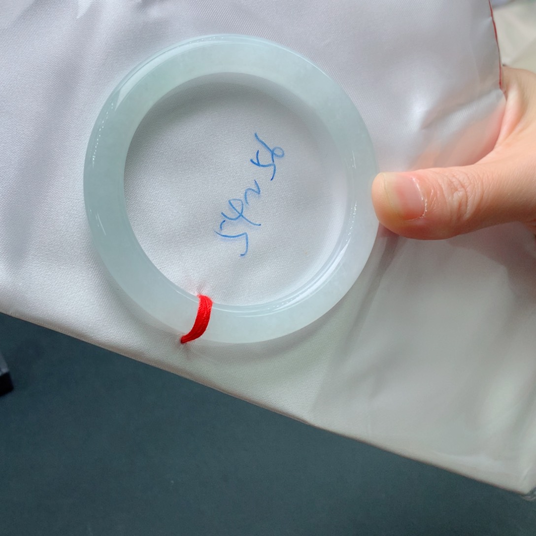 未镶嵌手镯翡翠翡翠