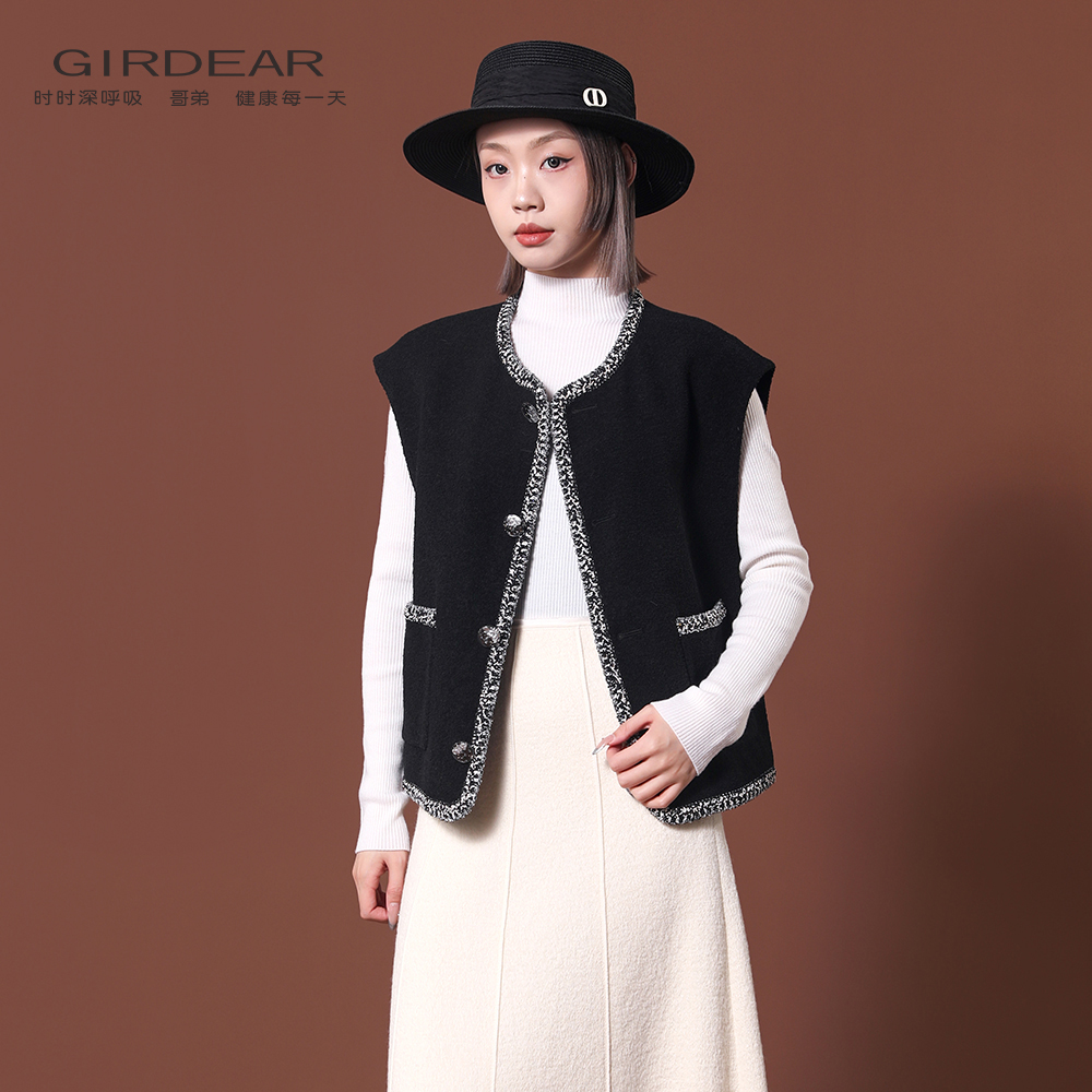 GIRDEAR哥弟秋冬复古精致圆领宽松百搭小香风马甲外套女1400791
