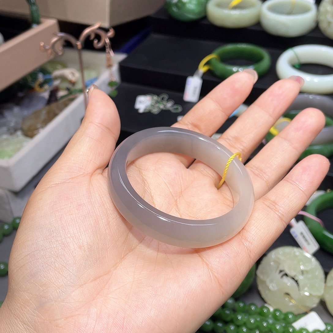 和田玉手镯5152圈口4未镶嵌