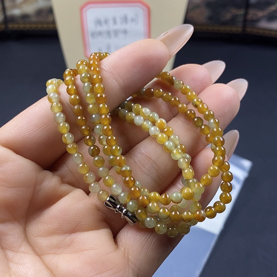 定制翡翠未镶嵌项链