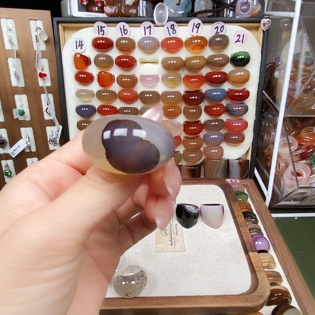 关***格玛瑙/玉髓合金戒指