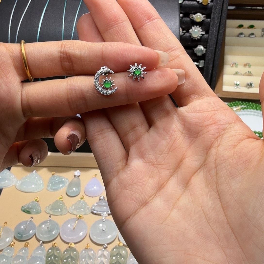 翡翠银S925镶嵌耳饰