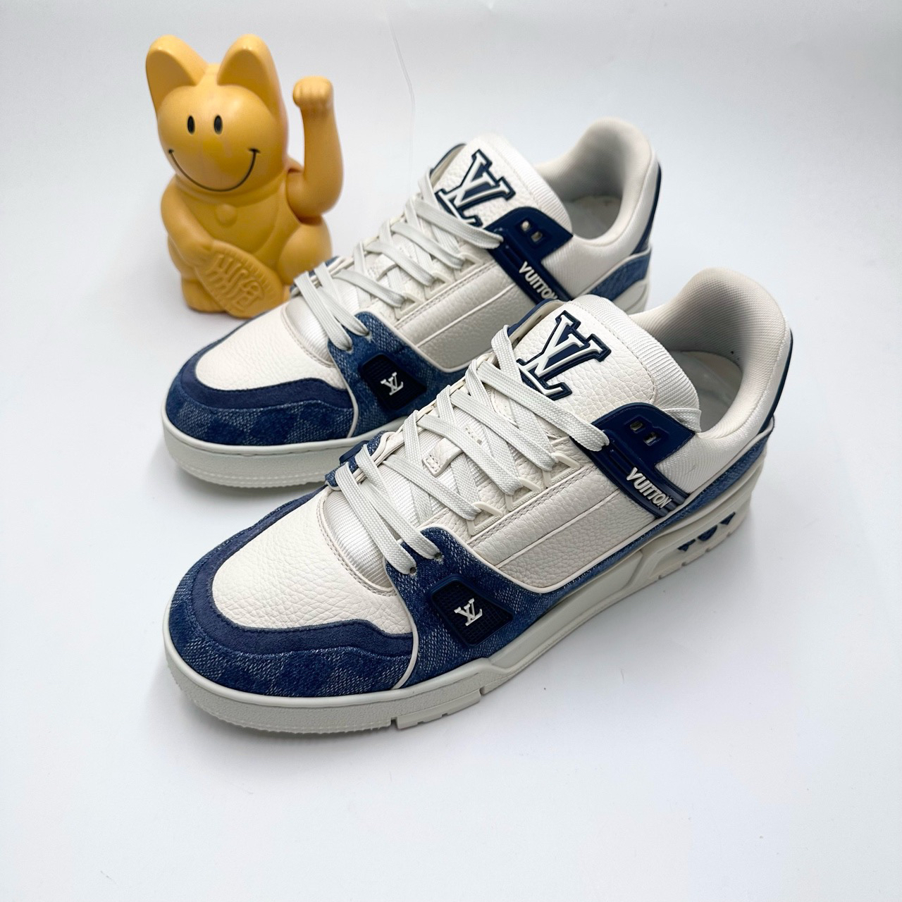 95新 LouisVuitton/路易威登 0441/41码/白蓝棋盘格Trainer板鞋
