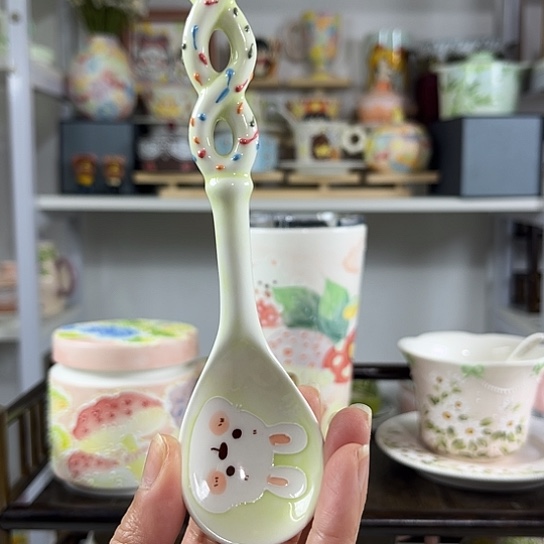 手绘高温釉下彩陶瓷