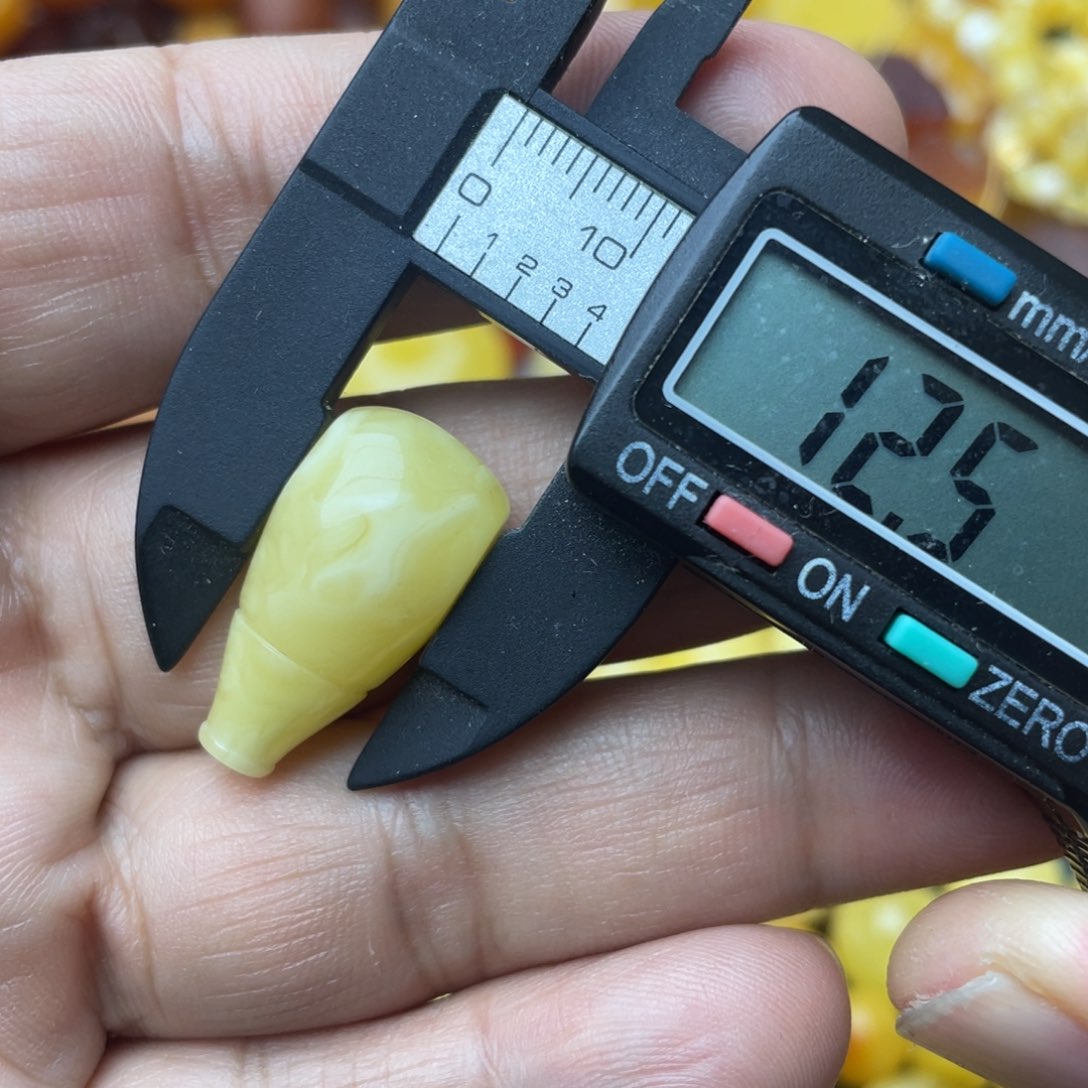 蜜蜡颈饰未镶嵌蜜蜡三通