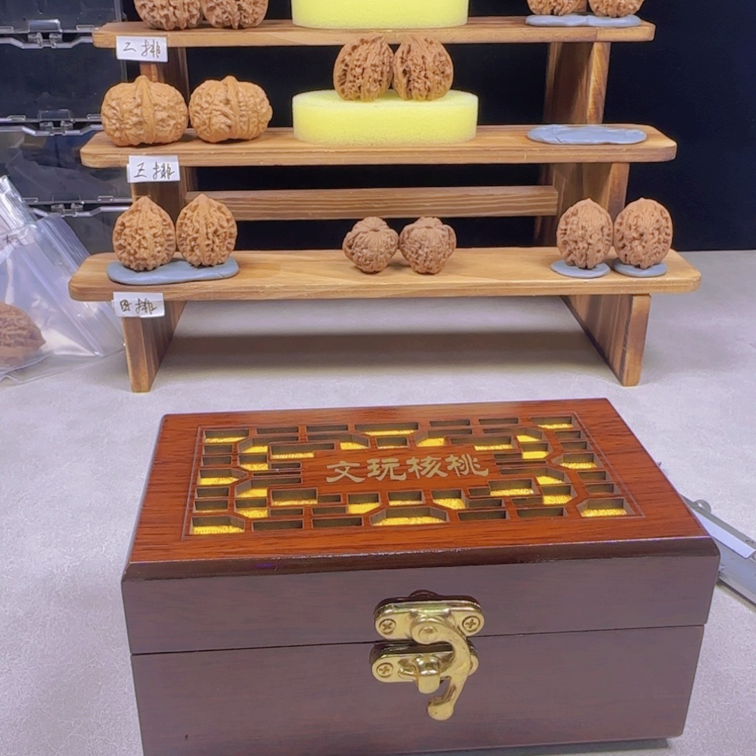 文玩核桃把件拉锯式破碎设备等产品