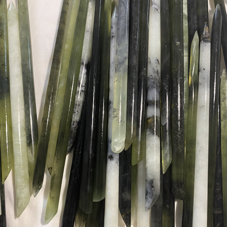 岫玉素簪，手工打造，手工打磨，随机发，默认微瑕