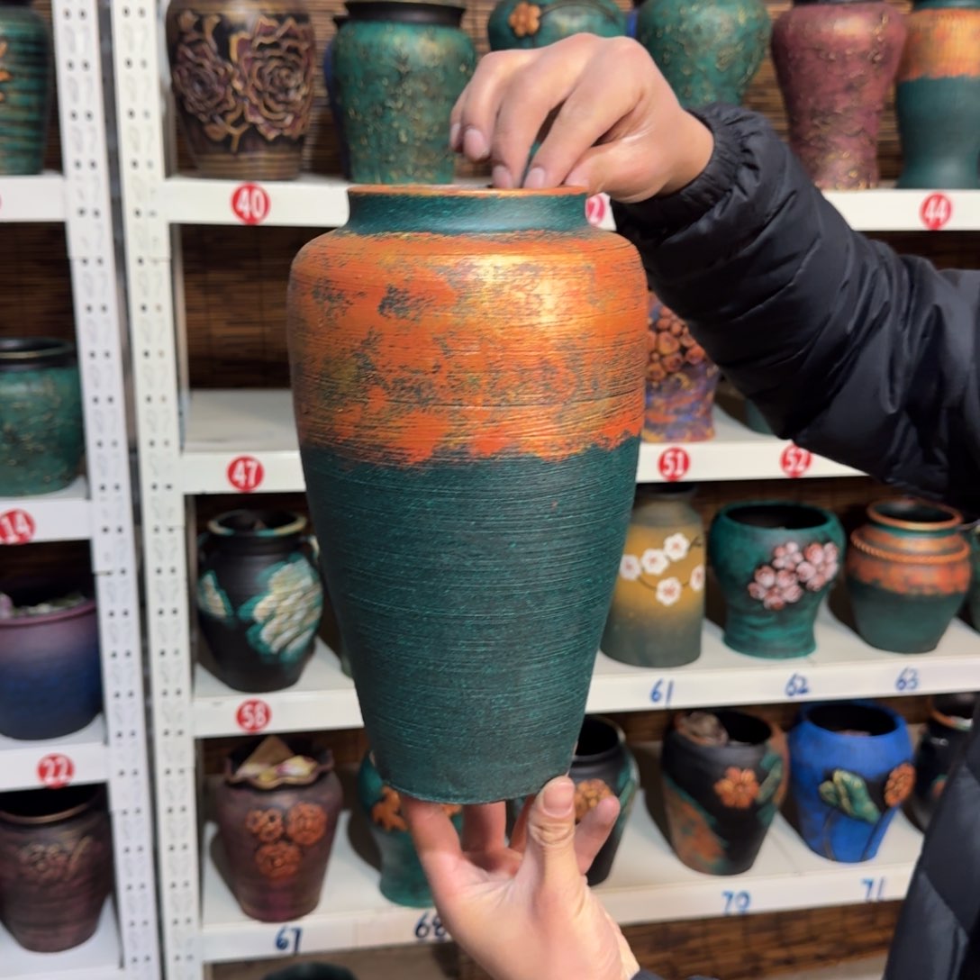 红陶红陶浮雕花盆炸炸炸