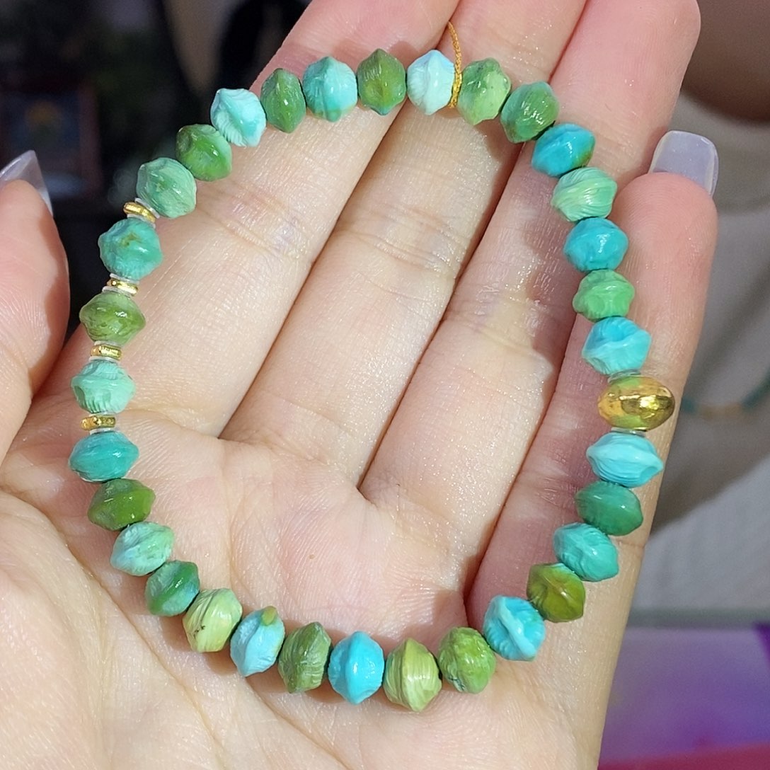 绿松石18K金镶嵌珠宝奇石