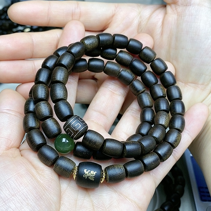 沉香手串粉**磋越南芽庄白棋楠