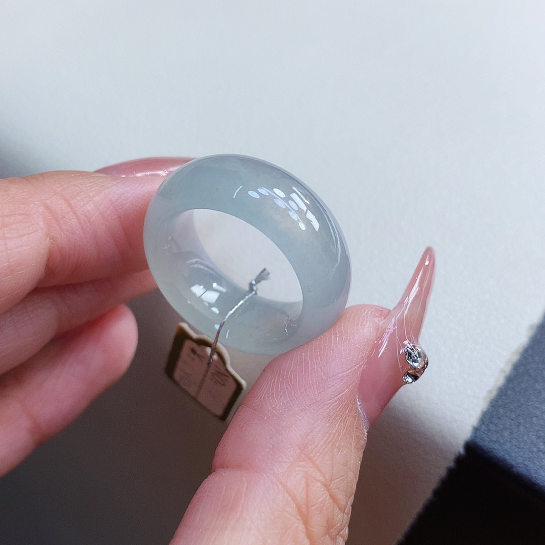 翡翠戒指未镶嵌18号