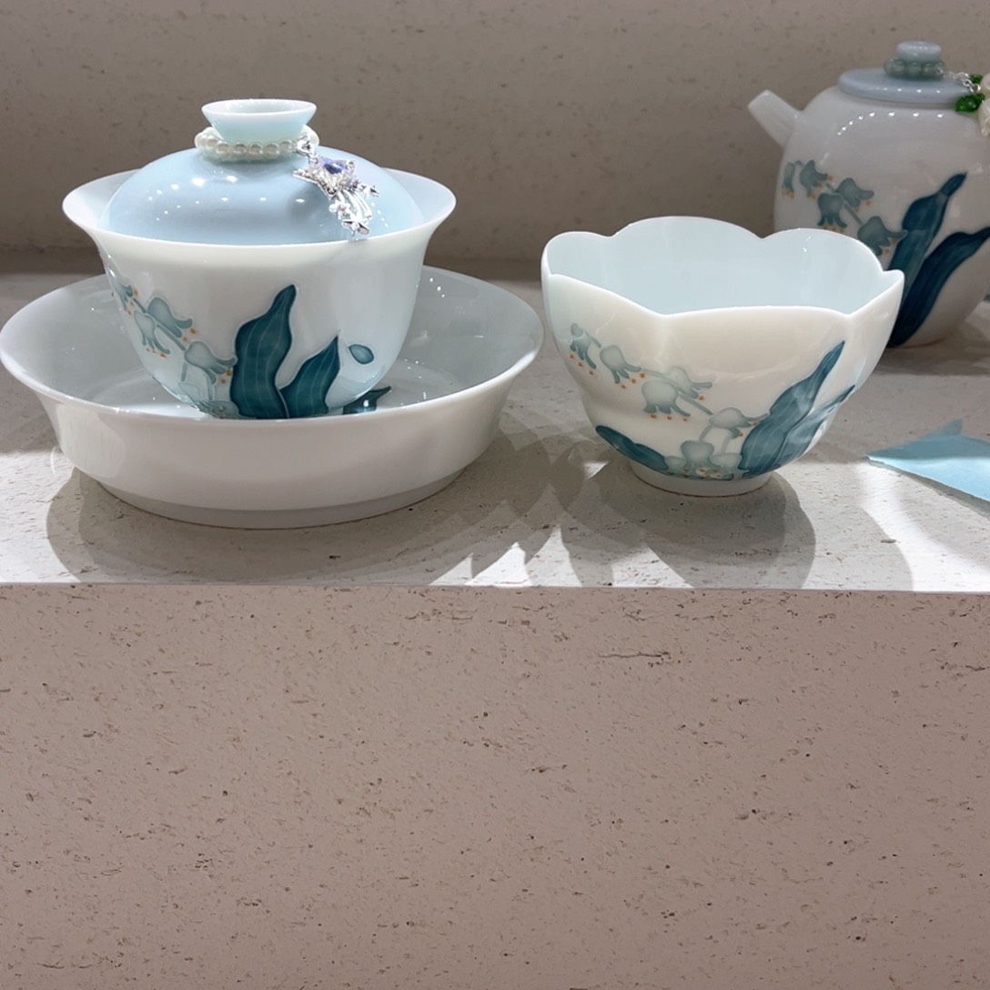 铃兰4件套哈哈哈哈哈哈哈哈