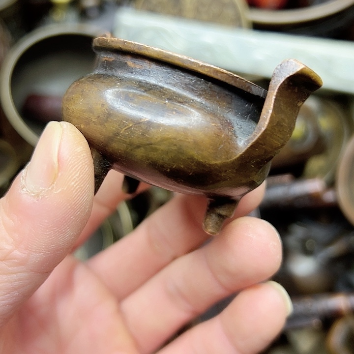 铜铜铜器直播间铜