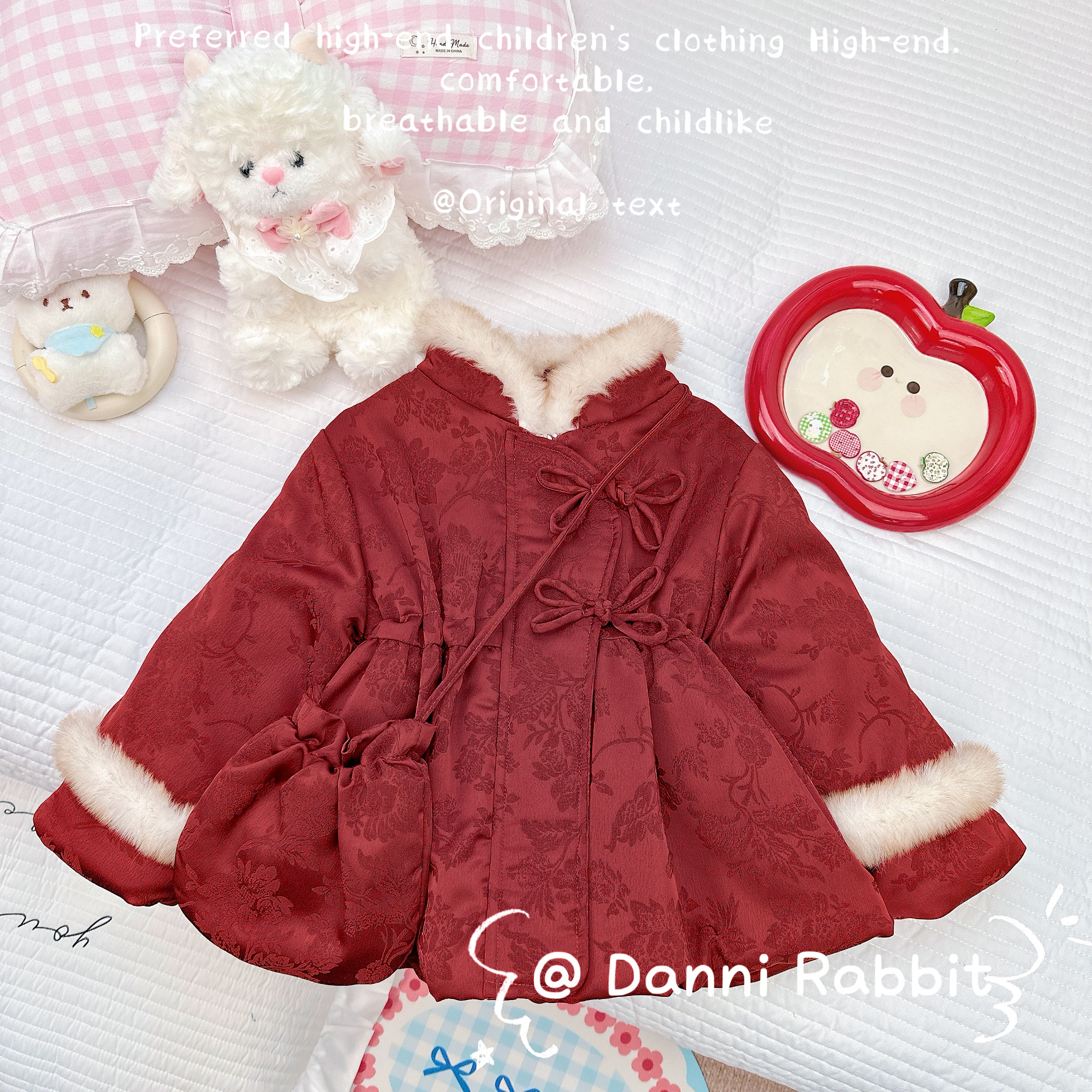 【现货】*国风年服必备+超柔夹棉过冬*冬款女童棉服（带包包） D-A130