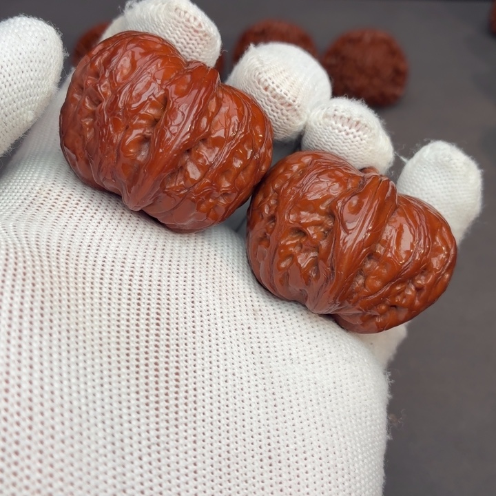 耶***绪猴头核桃吊坠元宝700.41.15. WY#00#