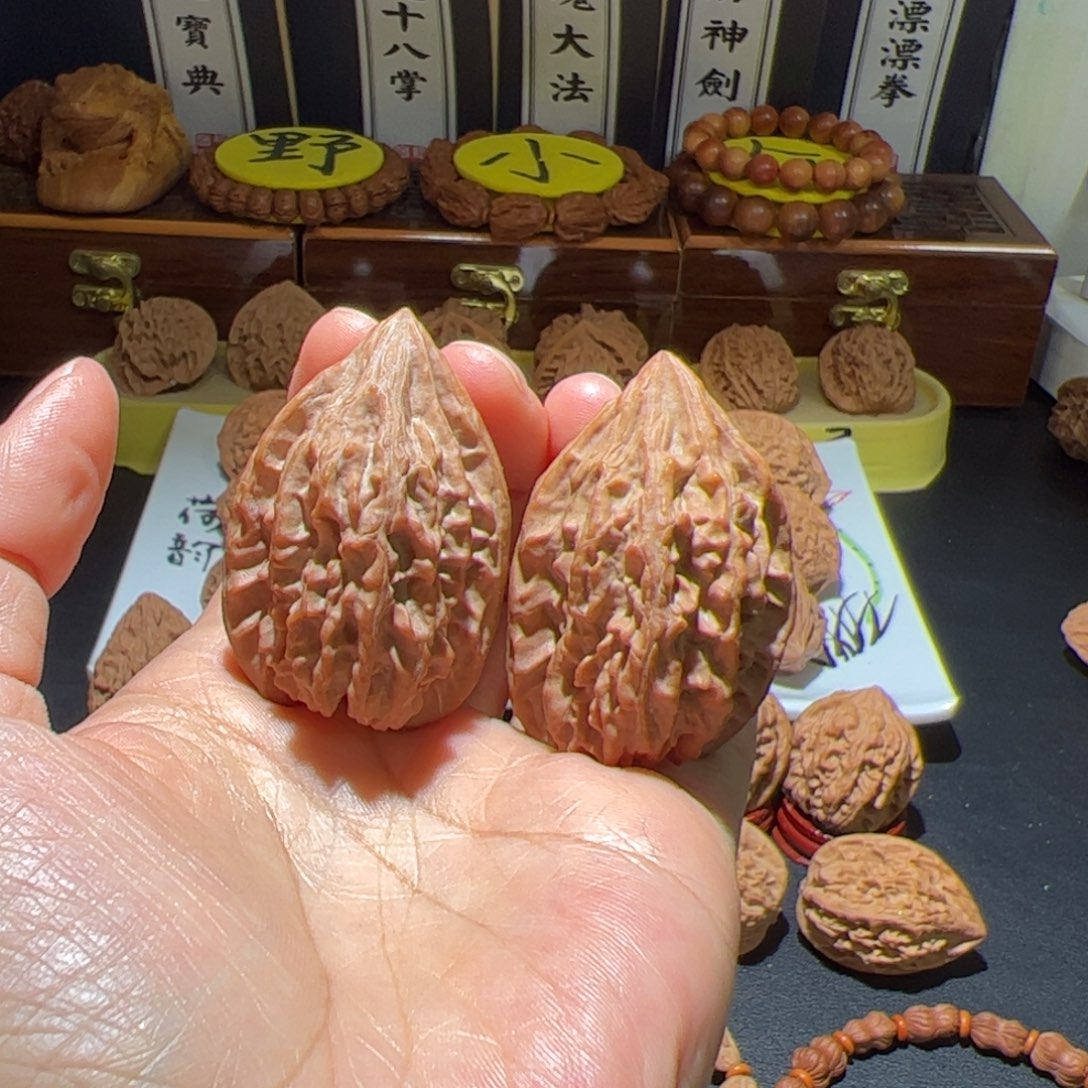 把件文玩核桃邪****?战天鸡心