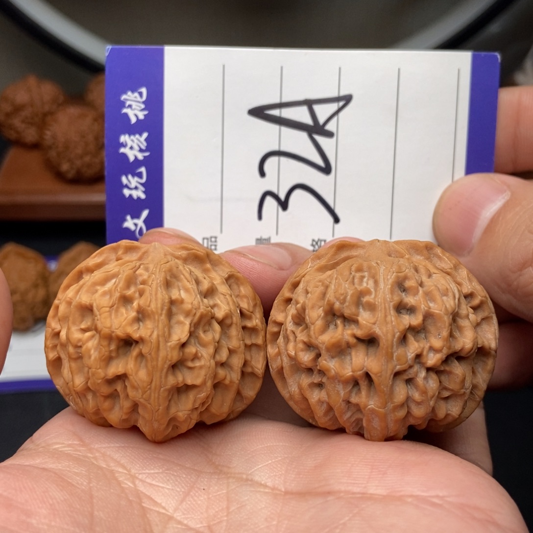 文玩核桃吊坠41苹果园