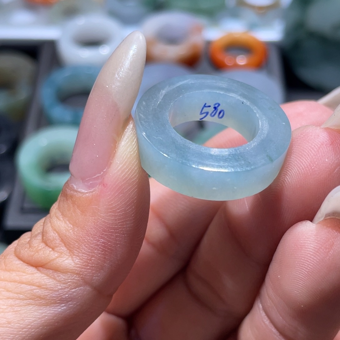 定制翡翠未镶嵌天然翡翠8-16圈