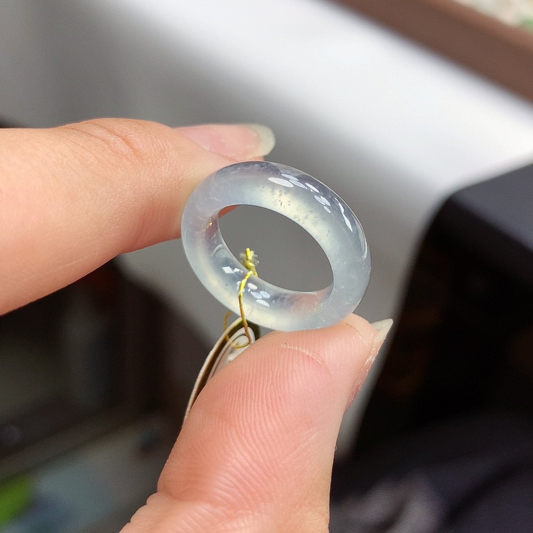 翡翠戒指未镶嵌7号