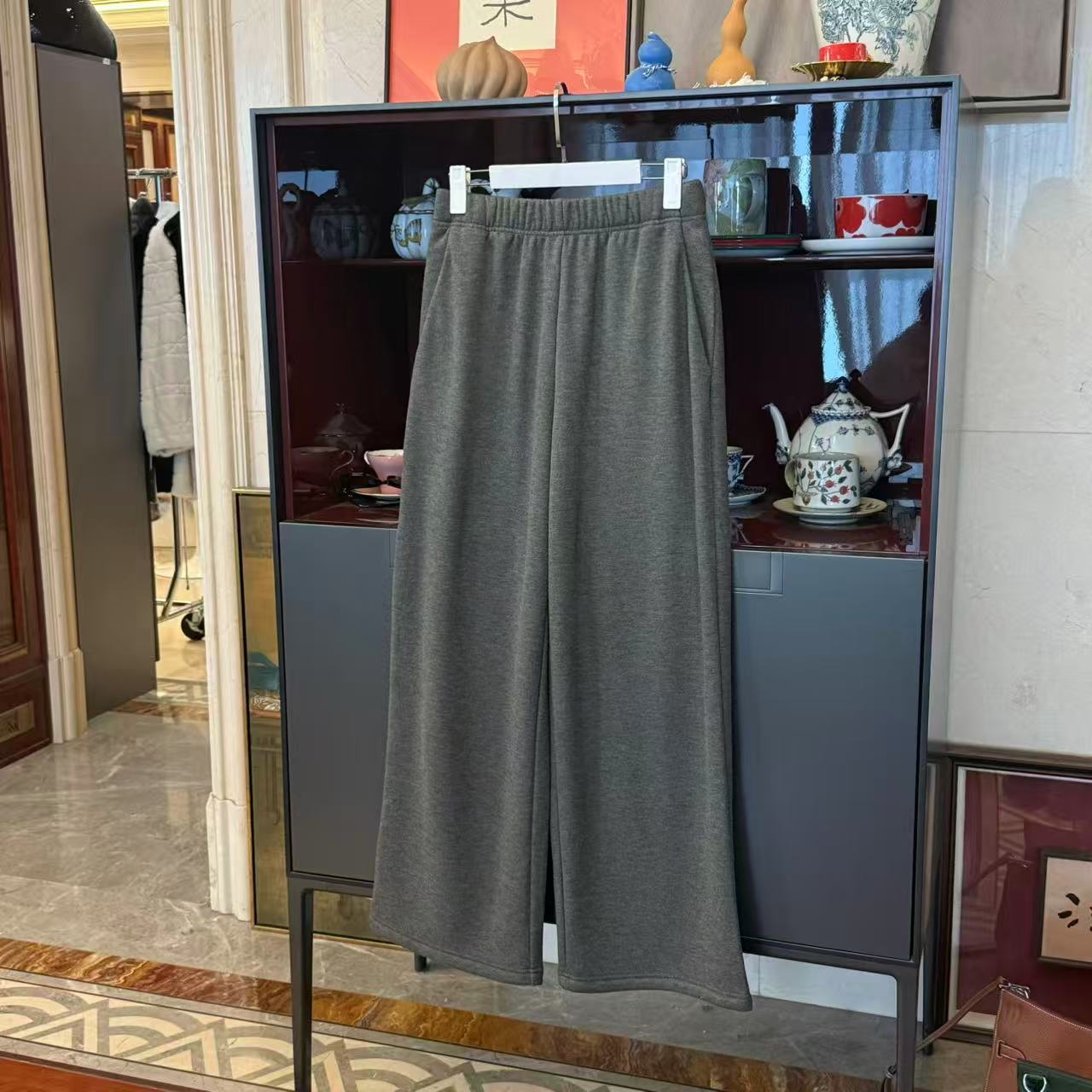 MYL 2025秋冬新款加绒加厚聚酯混纺松紧腰直筒裤百搭休闲裤长裤