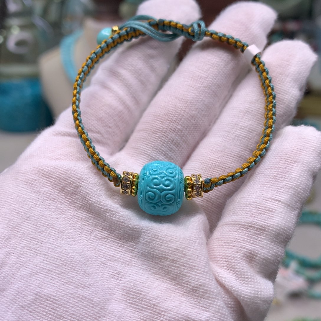 绿松石配饰未镶嵌