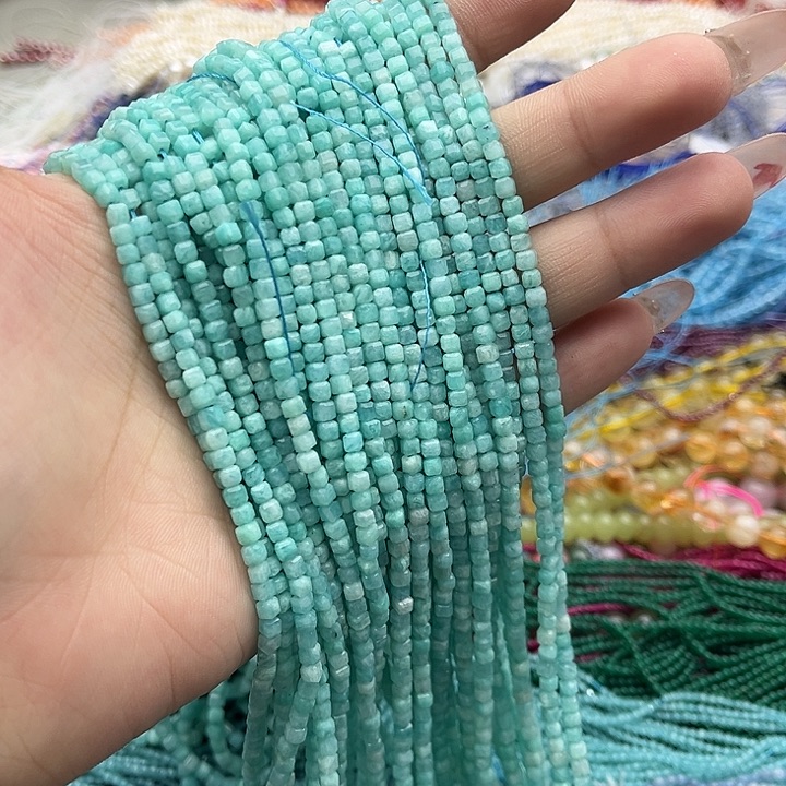 玛瑙/玉髓珠宝半成品未镶嵌一条3/3mm左右天河石方糖珠