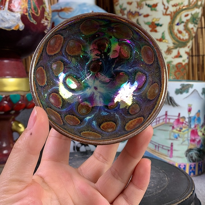 摆件瓷器真的很漂亮的