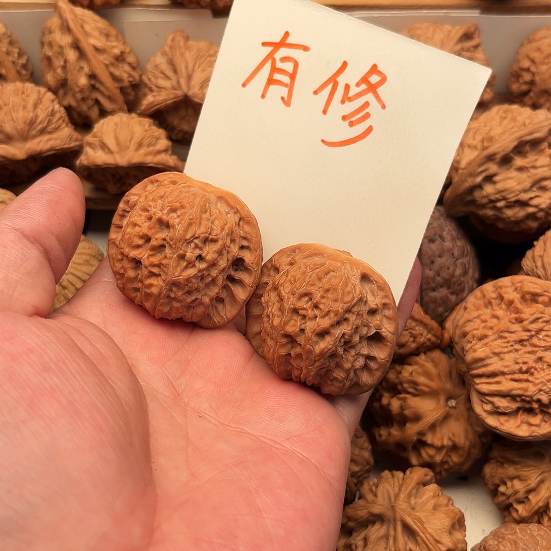 4***度吊坠文玩核桃麒麟