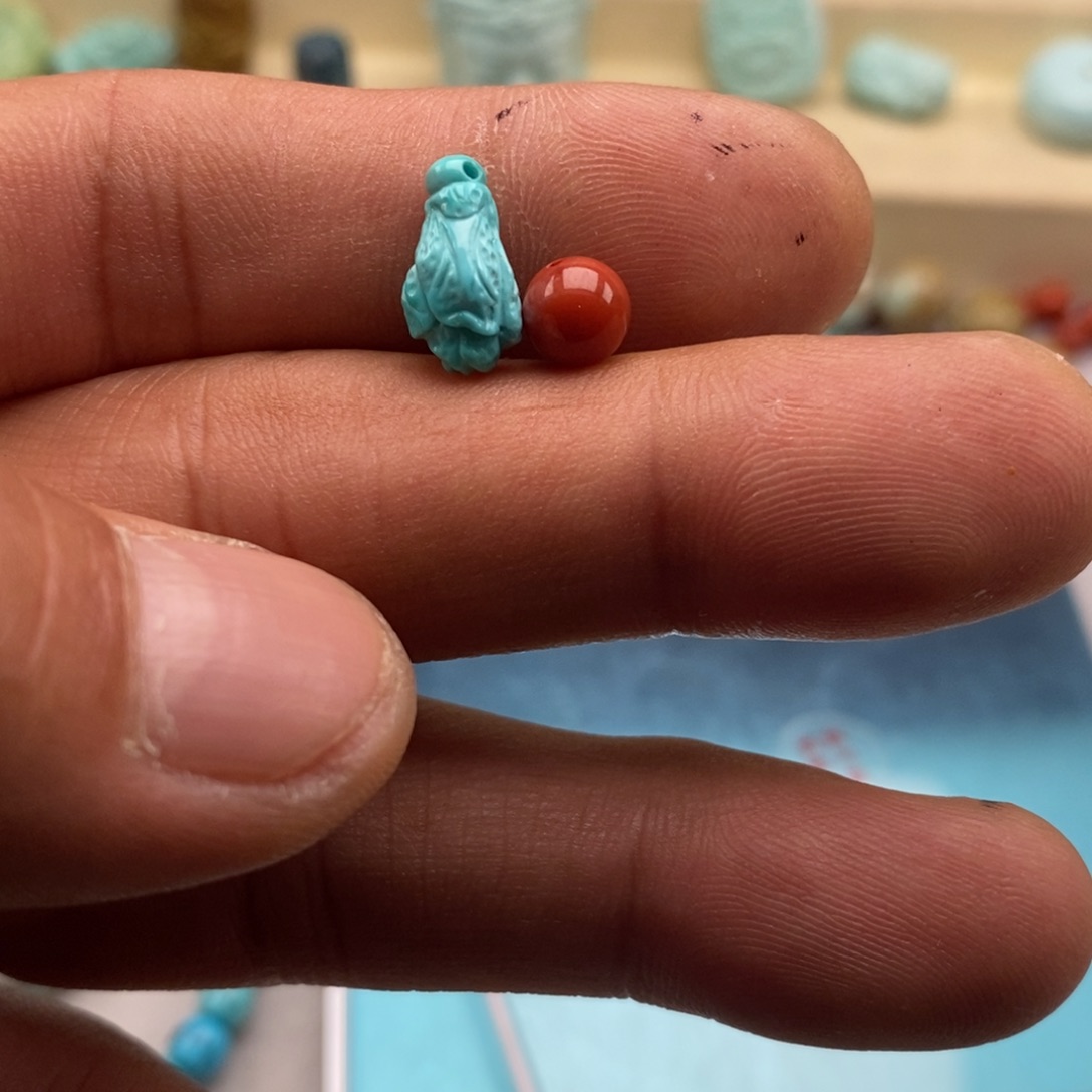 大***脸南红玛瑙未镶嵌珠宝半成品