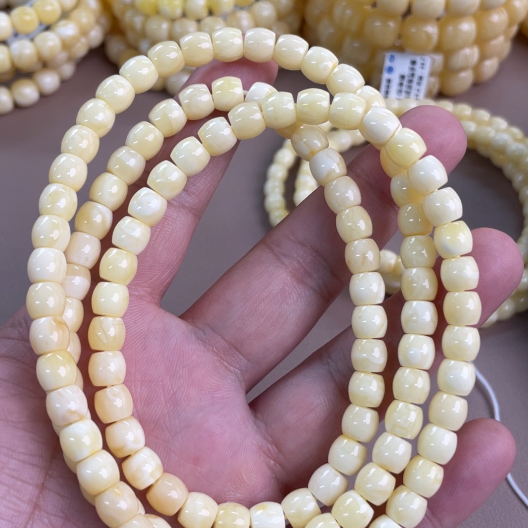 琥珀裸石未镶嵌天*13500000000