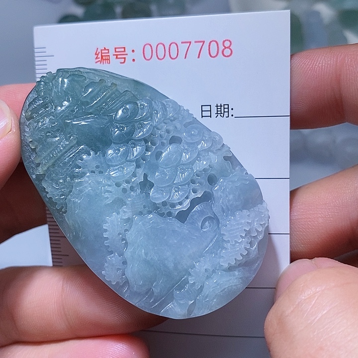 翡翠颈饰未镶嵌一