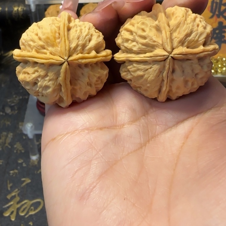 吊坠文玩核桃38蛮荒火凤四棱