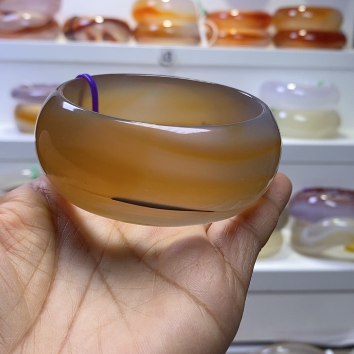 玛瑙/玉髓手镯未镶嵌