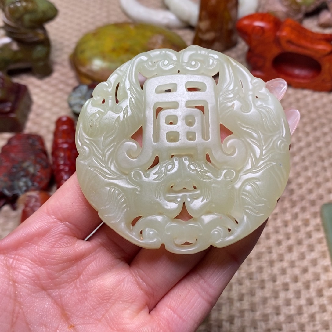 白玉菩提吊坠白玉菩提白玉菩提摆件