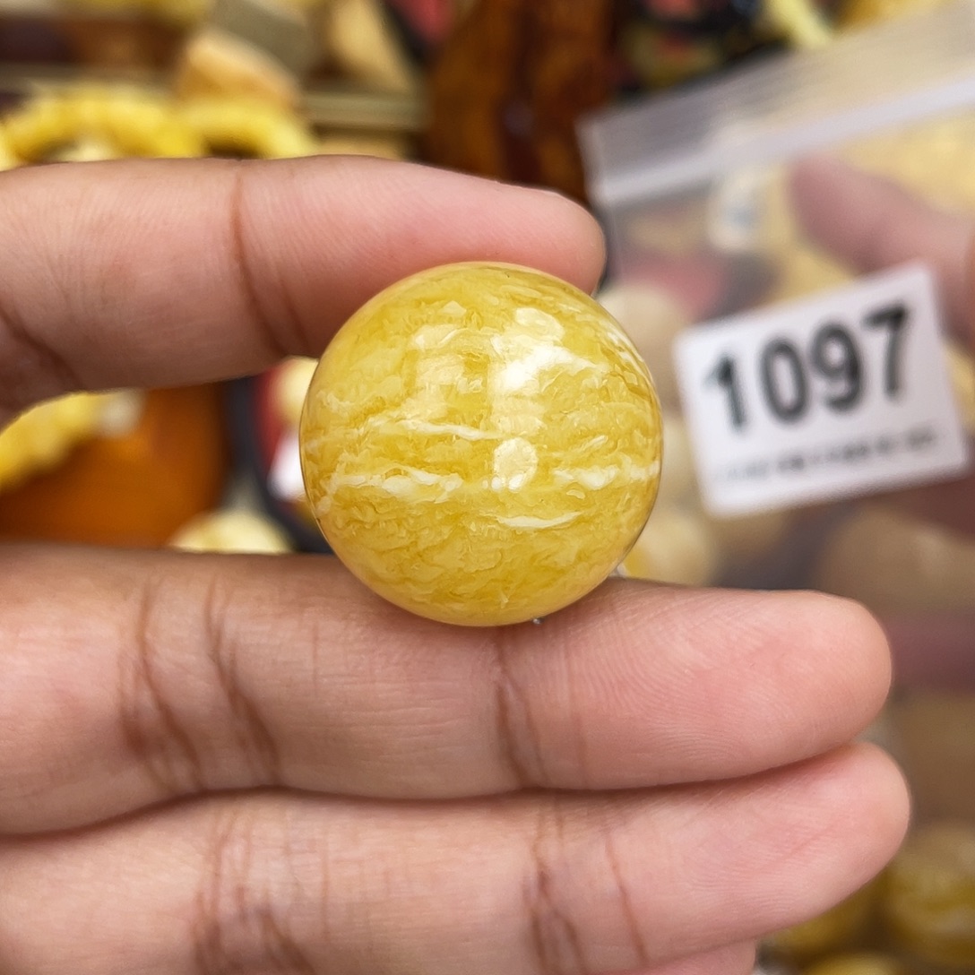 蜜蜡未镶嵌珠宝奇石粉沙眼25.2