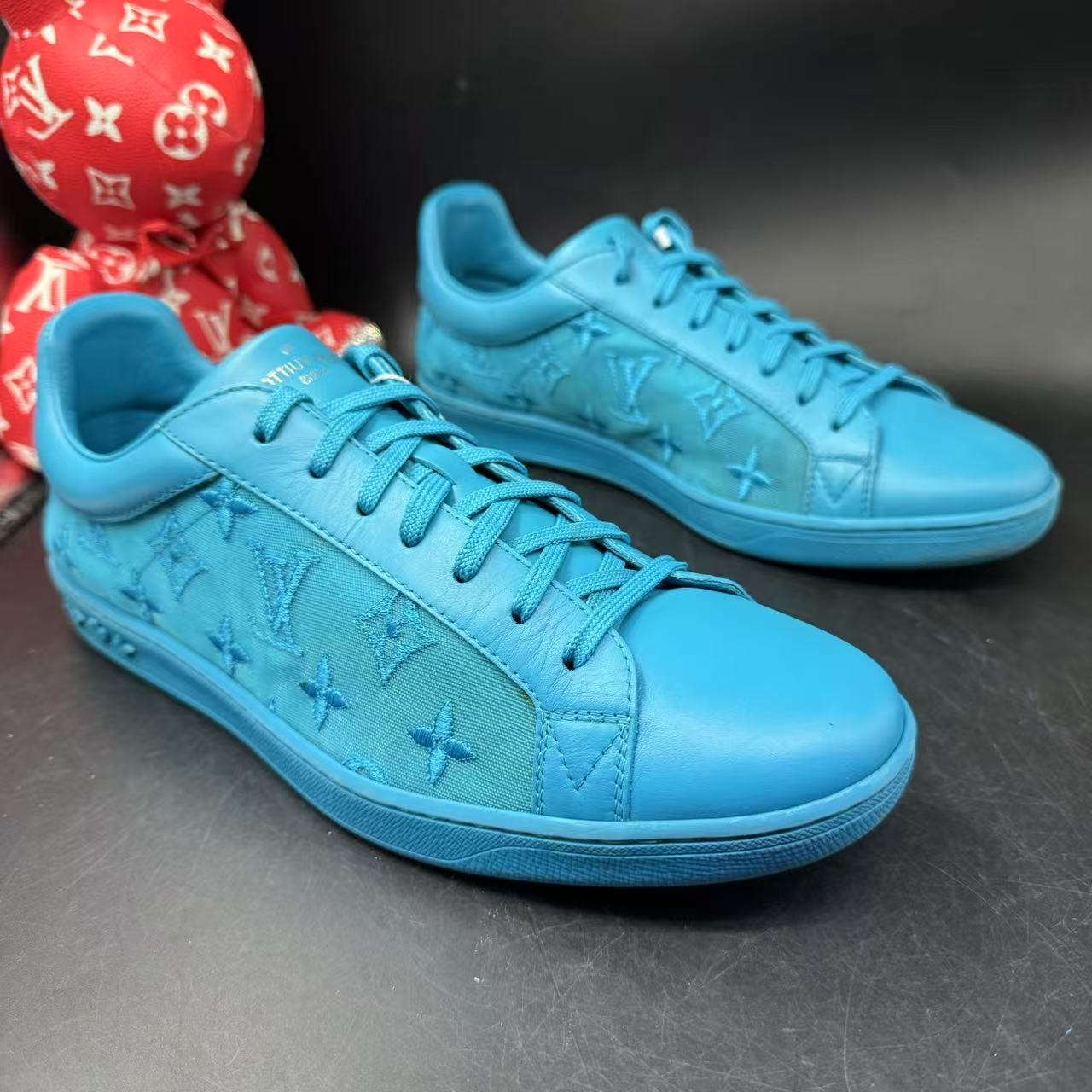 95新 LouisVuitton/路易威登 【AO特惠】41.5欧码蓝色印花板鞋ao512