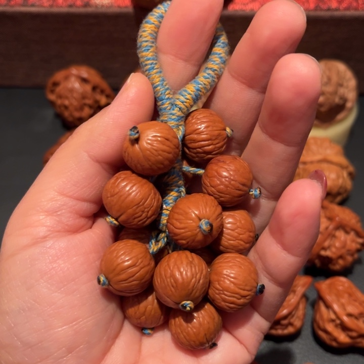@***构吊坠文玩核桃猴头葡萄串