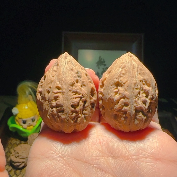 文玩核桃吊坠米子60