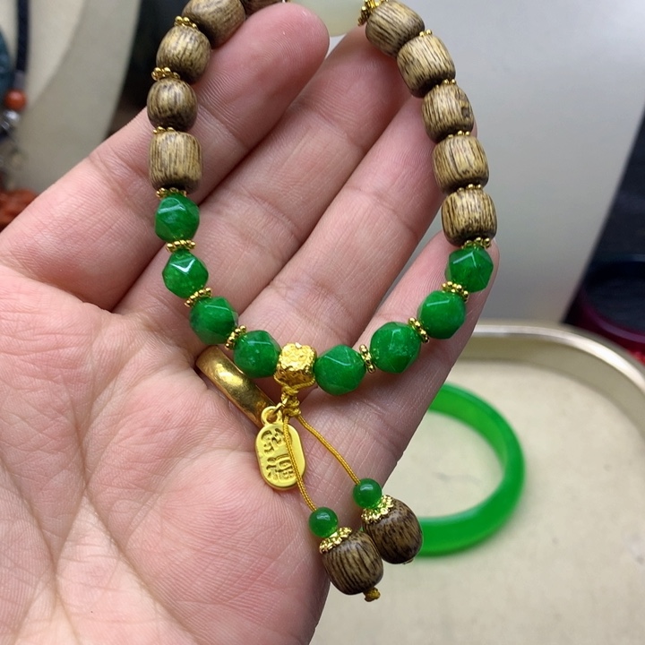 翡翠颈饰未镶嵌吊坠尺寸