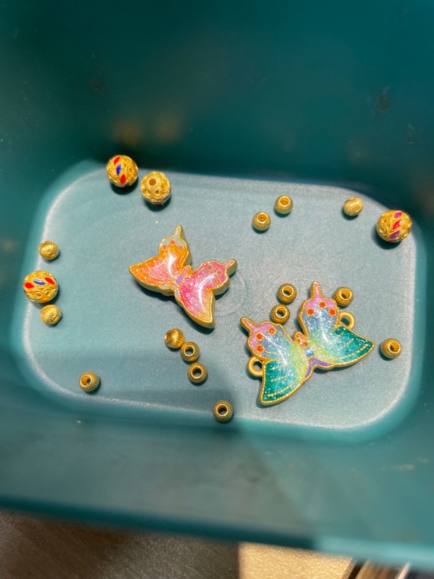 足金           3灯a6b14