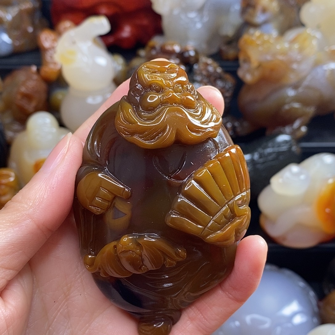 用***8玛瑙/玉髓未镶嵌手把件