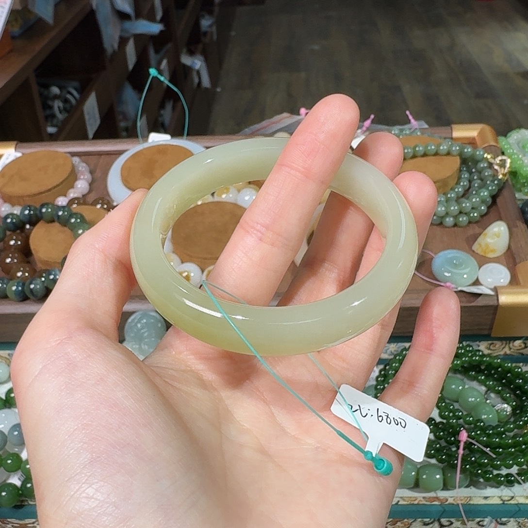 永***安和田玉未镶嵌手链53