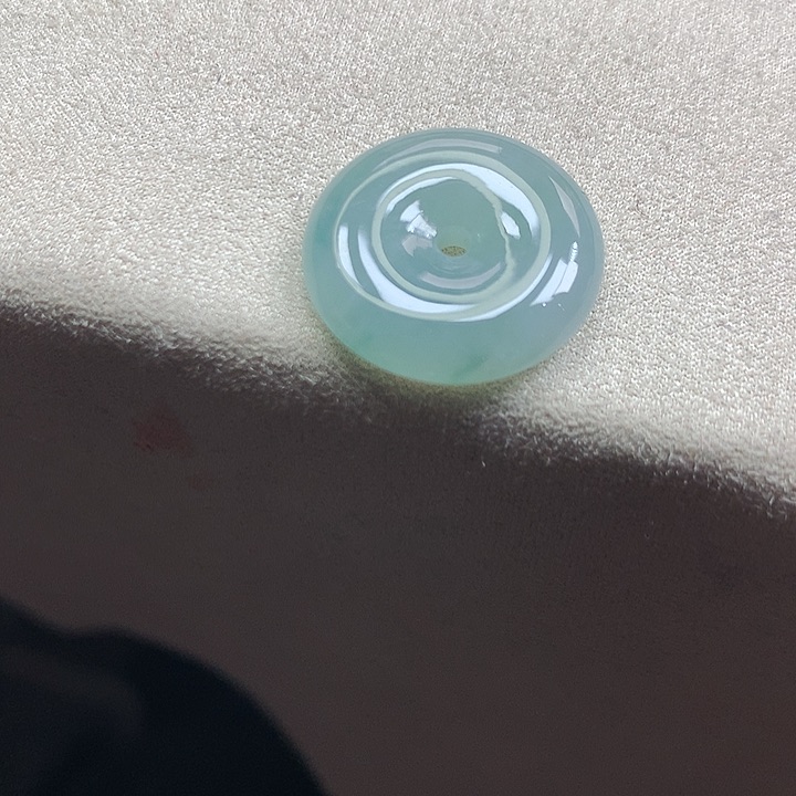 翡翠颈饰未镶嵌吊坠