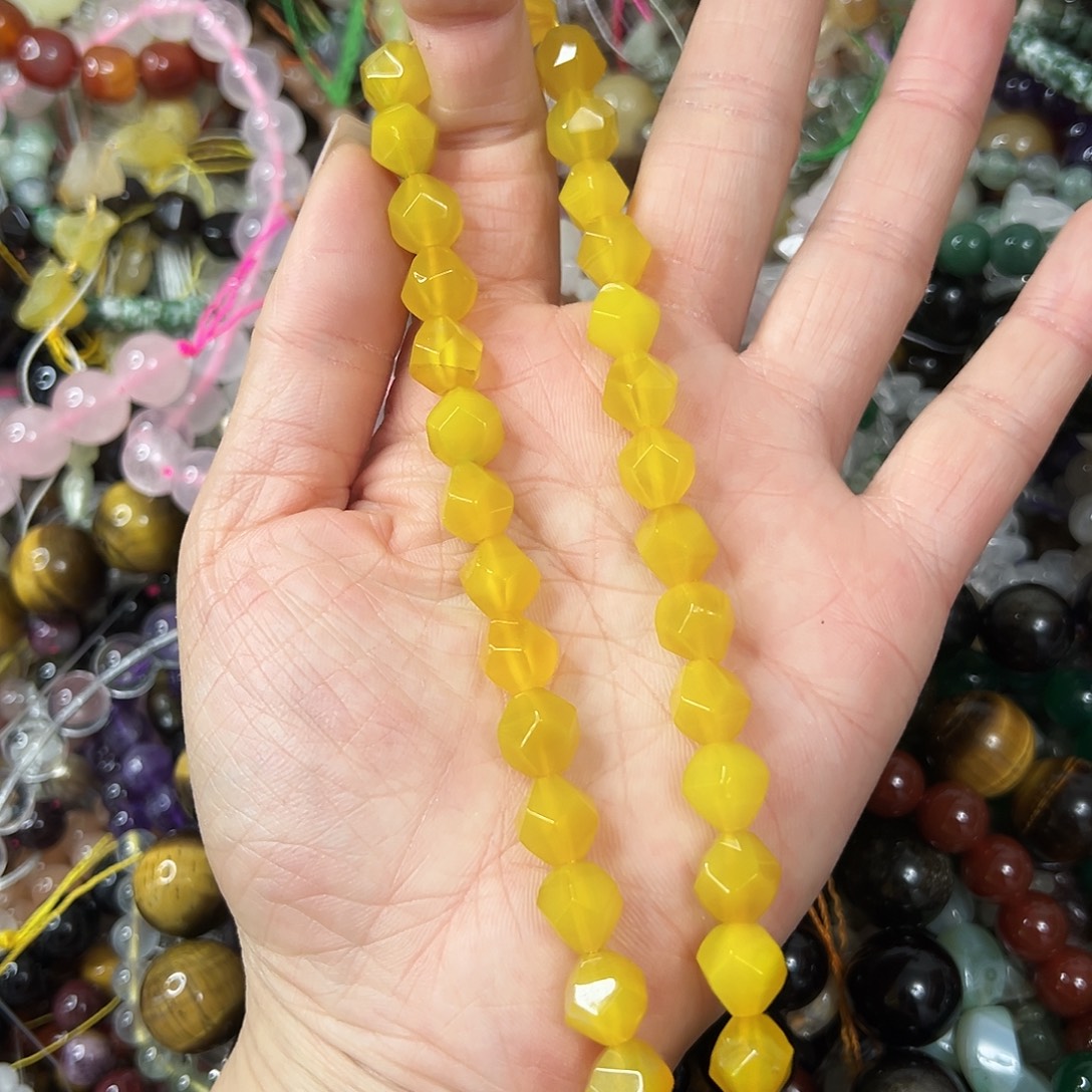 玛瑙/玉髓未镶嵌珠宝半成品，A级卡10黄玛瑙切面一条