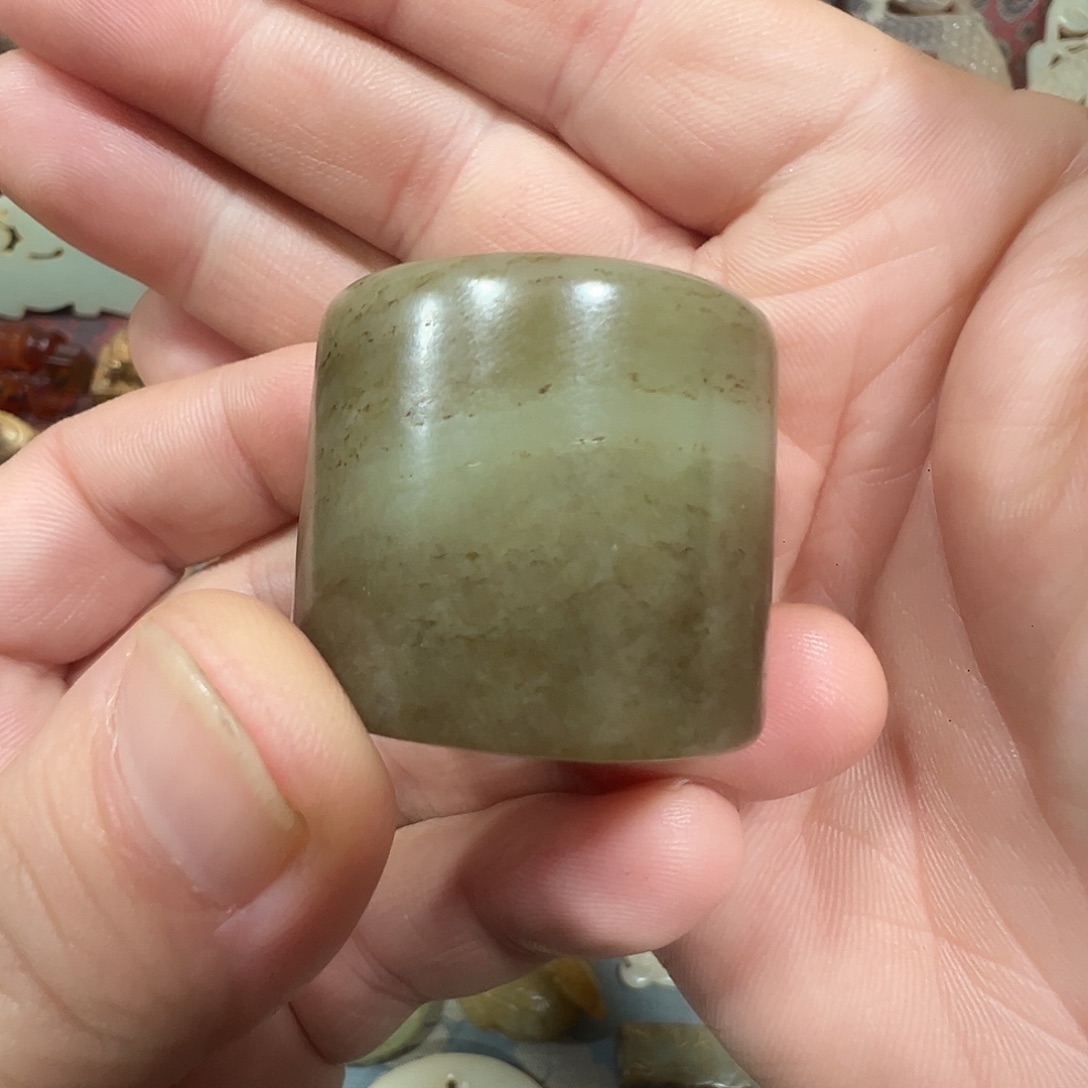 和田玉（糖玉）未镶嵌挂件