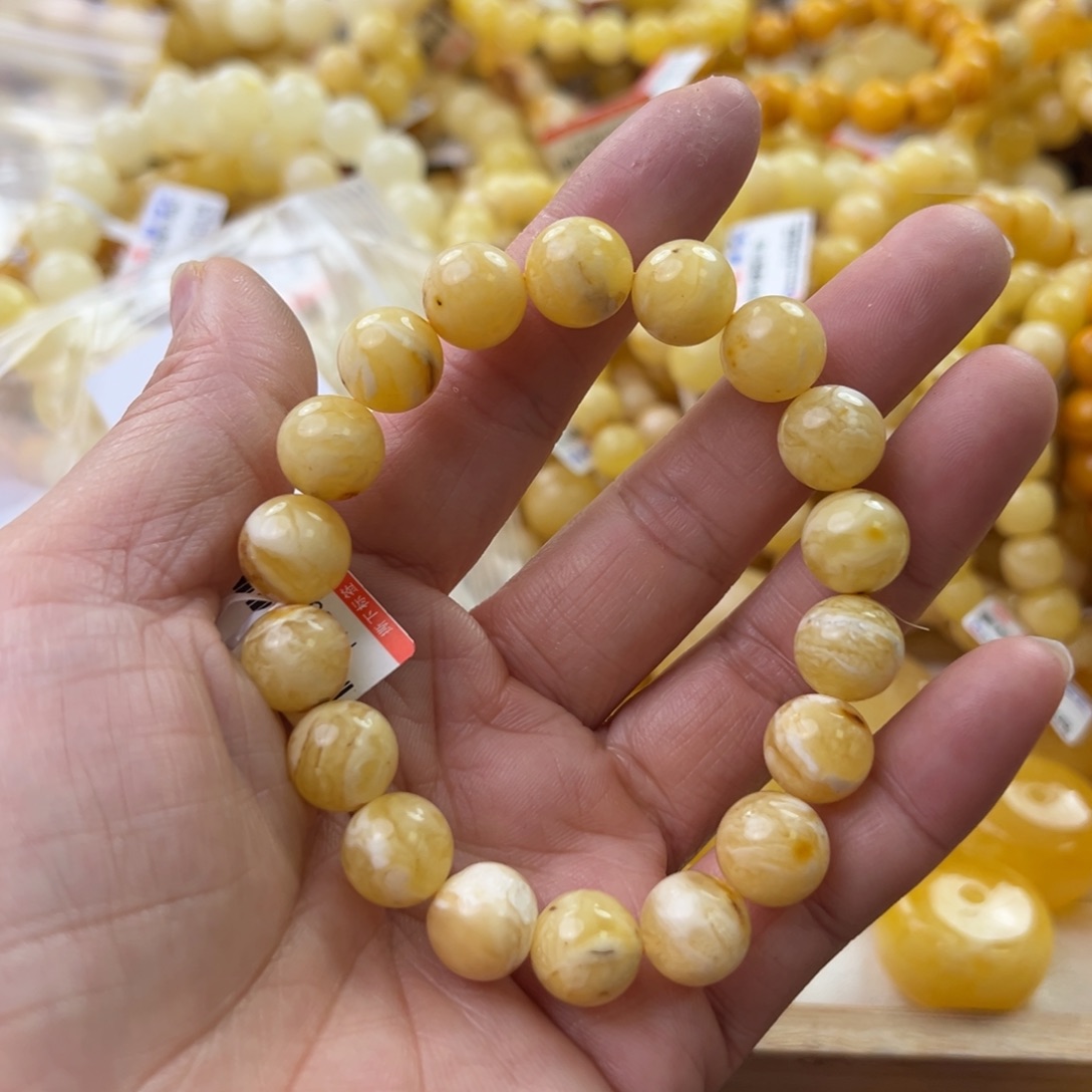 琥珀珠宝奇石未镶嵌