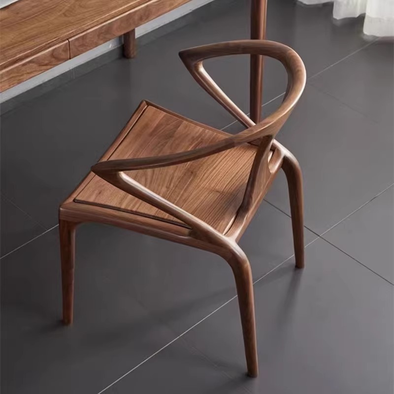 北美黑胡桃木餐椅现代简约扶手书椅餐厅椅子全实木真皮休闲椅剑椅