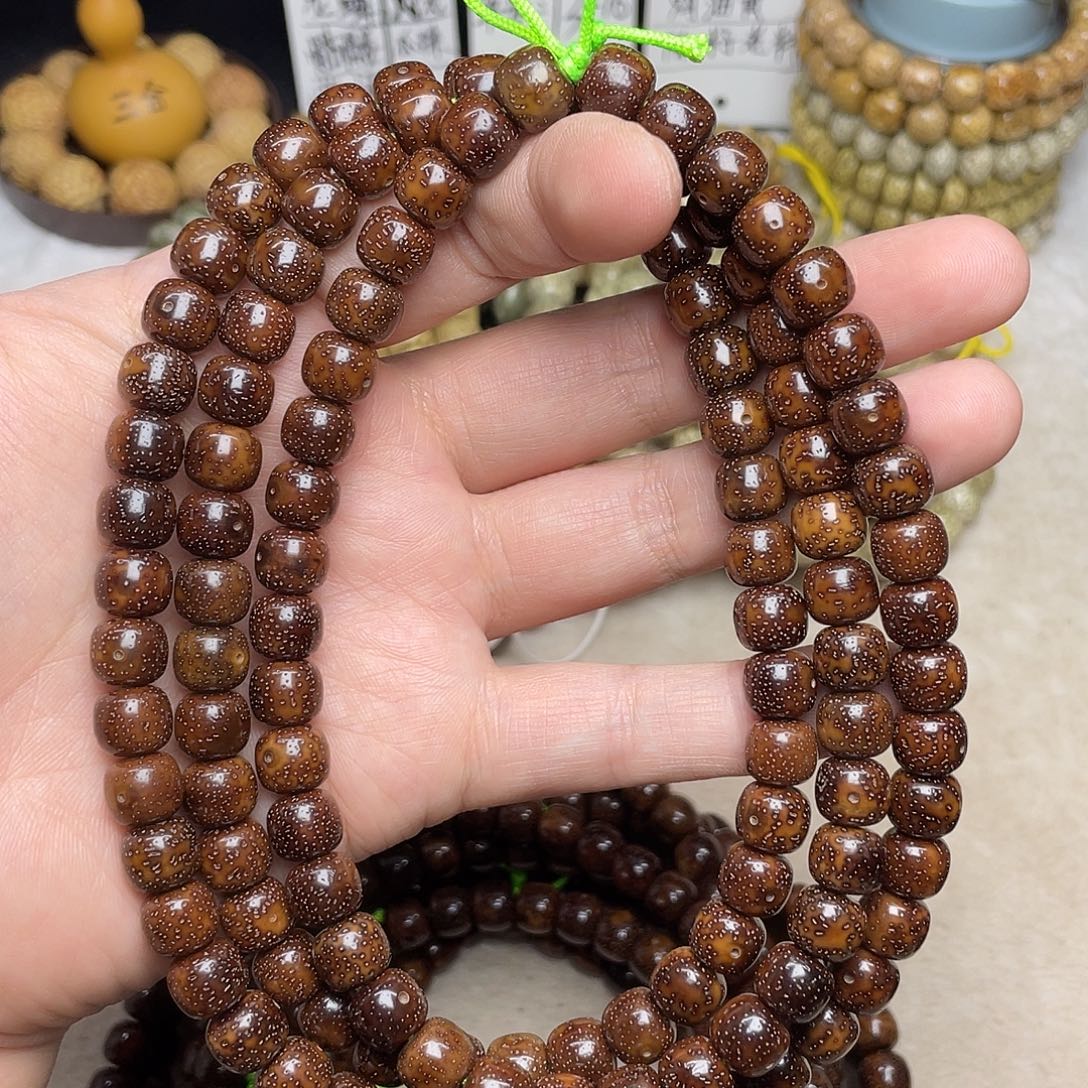 左***速星月菩提吊坠10×9尺寸，陈籽虎皮玉化，带备籽