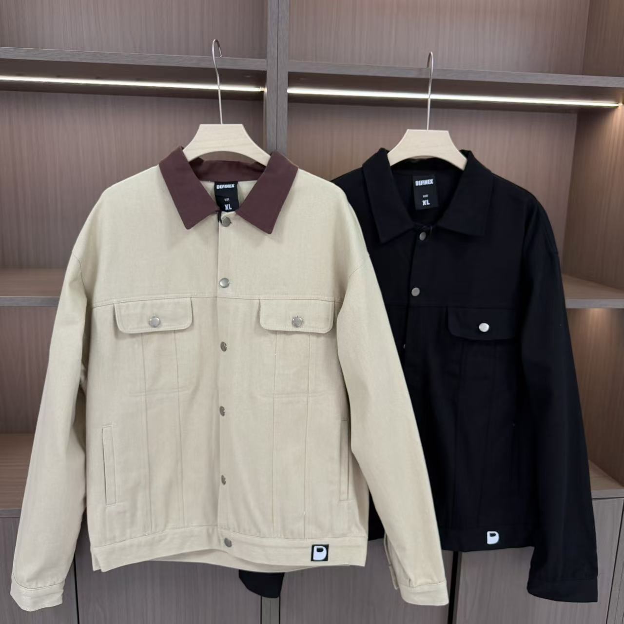 春秋男女同款两色经典翻领夹克124201015005