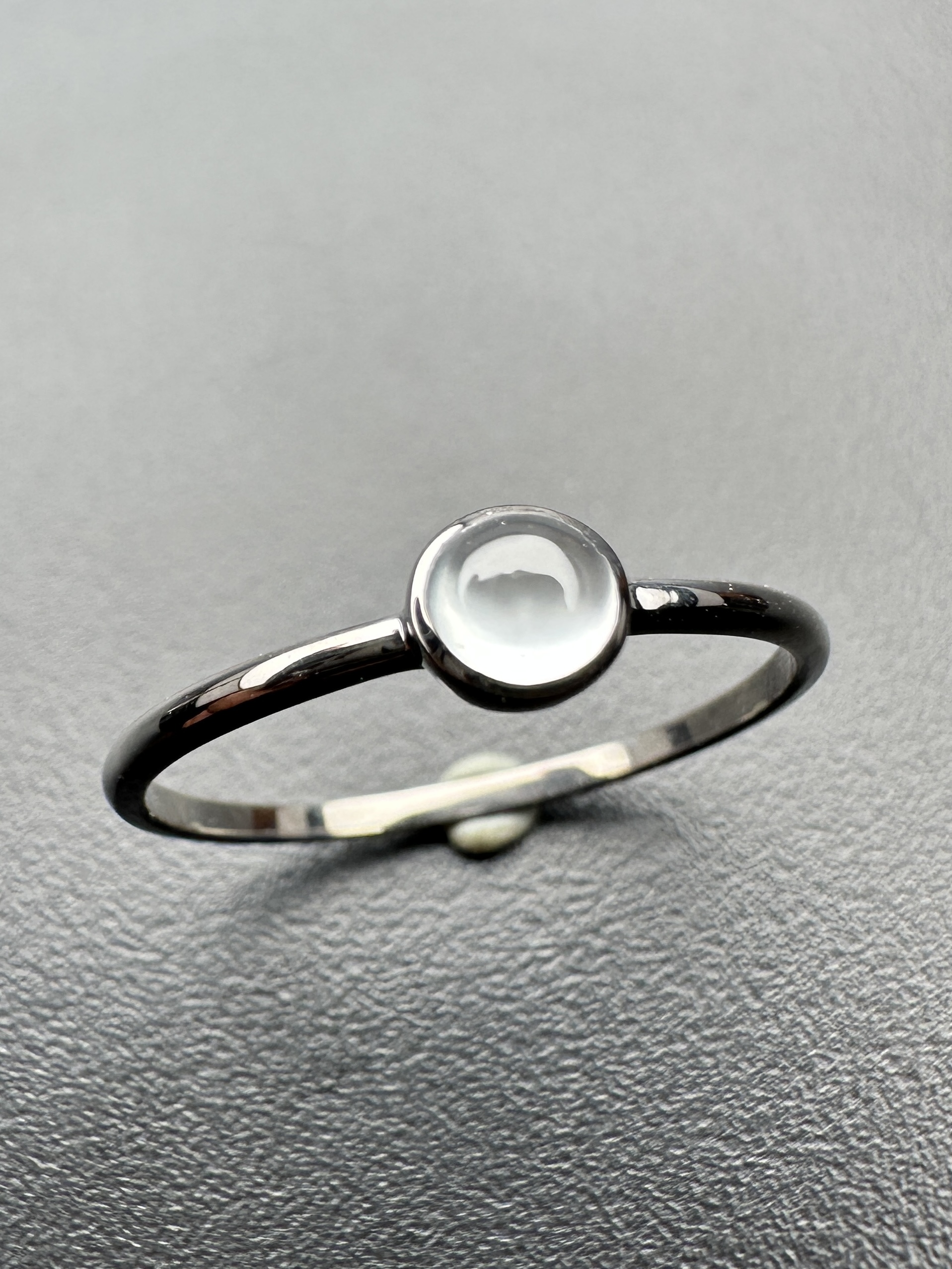 老料翡翠玻璃种女戒(11号圈口，内径16.2mm)